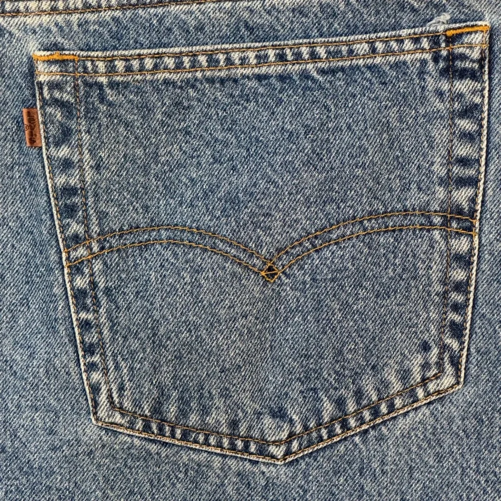 Levi Strauss Signature 545 Loose Fit Blue Jeans Mens 46x30 Medium Wash Denim